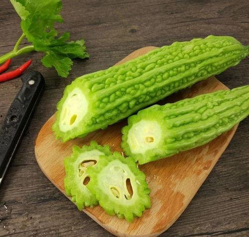 免费吃瓜 平台,揭秘娱乐圈幕后故事，带你领略明星真实生活